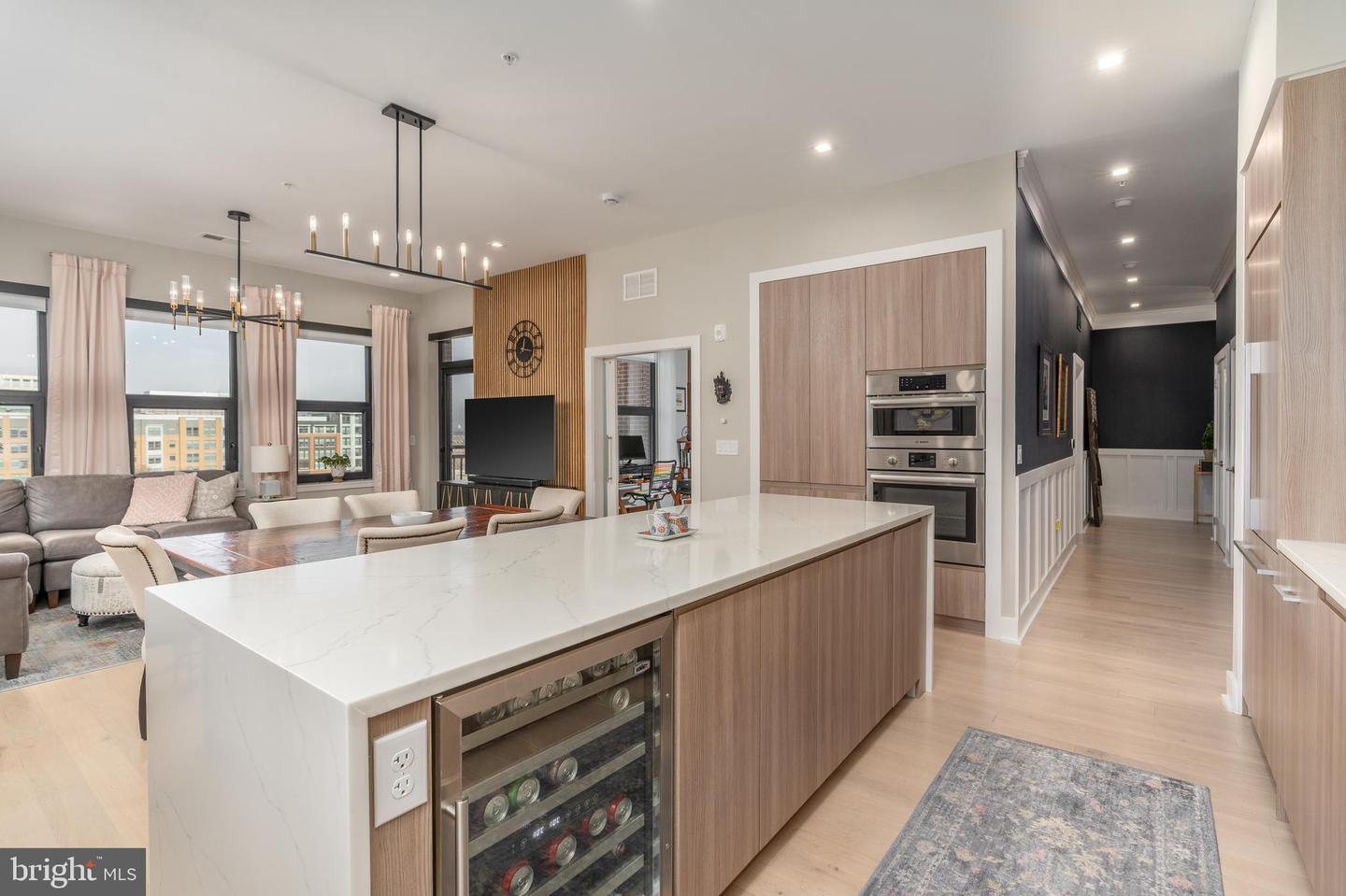 737 SWANN AVE #502, ALEXANDRIA, Virginia 22301, 2 Bedrooms Bedrooms, ,2 BathroomsBathrooms,Residential,For sale,737 SWANN AVE #502,VAAX2052962 MLS # VAAX2052962