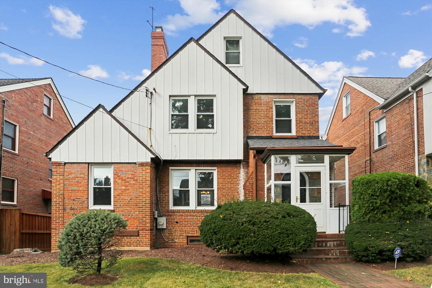 1351 SOMERSET PL NW, WASHINGTON, District Of Columbia 20011, 4 Bedrooms Bedrooms, ,2 BathroomsBathrooms,Residential,For sale,1351 SOMERSET PL NW,DCDC2240434 MLS # DCDC2240434