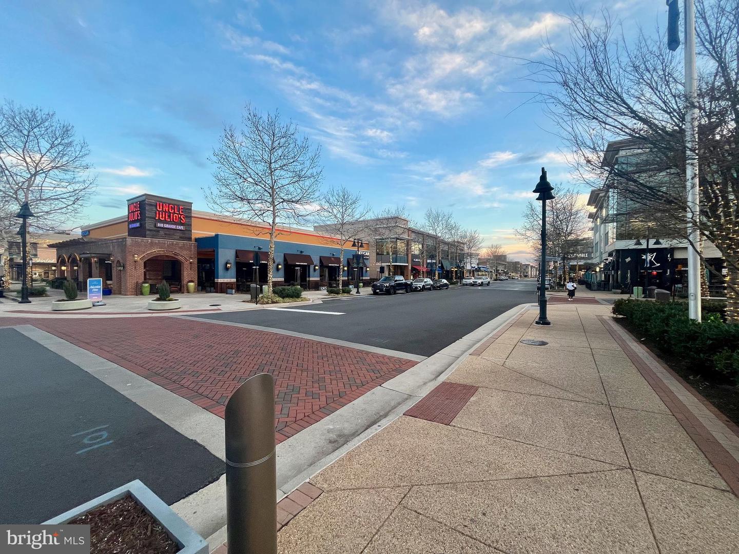 20305 SAVIN HILL DR, ASHBURN, Virginia 20147, 4 Bedrooms Bedrooms, ,3 BathroomsBathrooms,Residential,For sale,20305 SAVIN HILL DR,VALO2113614 MLS # VALO2113614