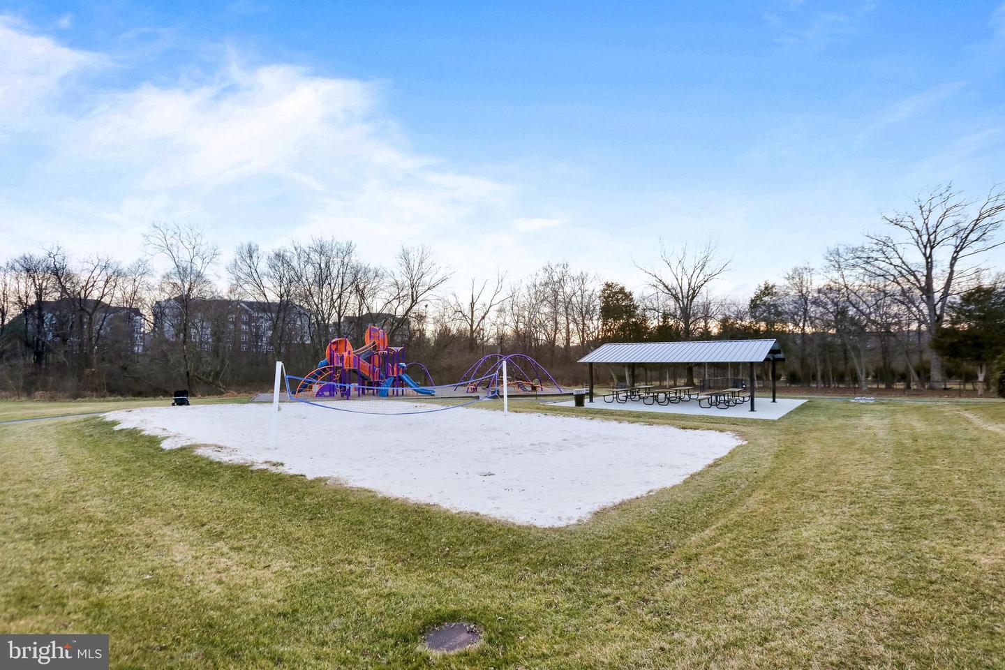 20305 SAVIN HILL DR, ASHBURN, Virginia 20147, 4 Bedrooms Bedrooms, ,3 BathroomsBathrooms,Residential,For sale,20305 SAVIN HILL DR,VALO2113614 MLS # VALO2113614