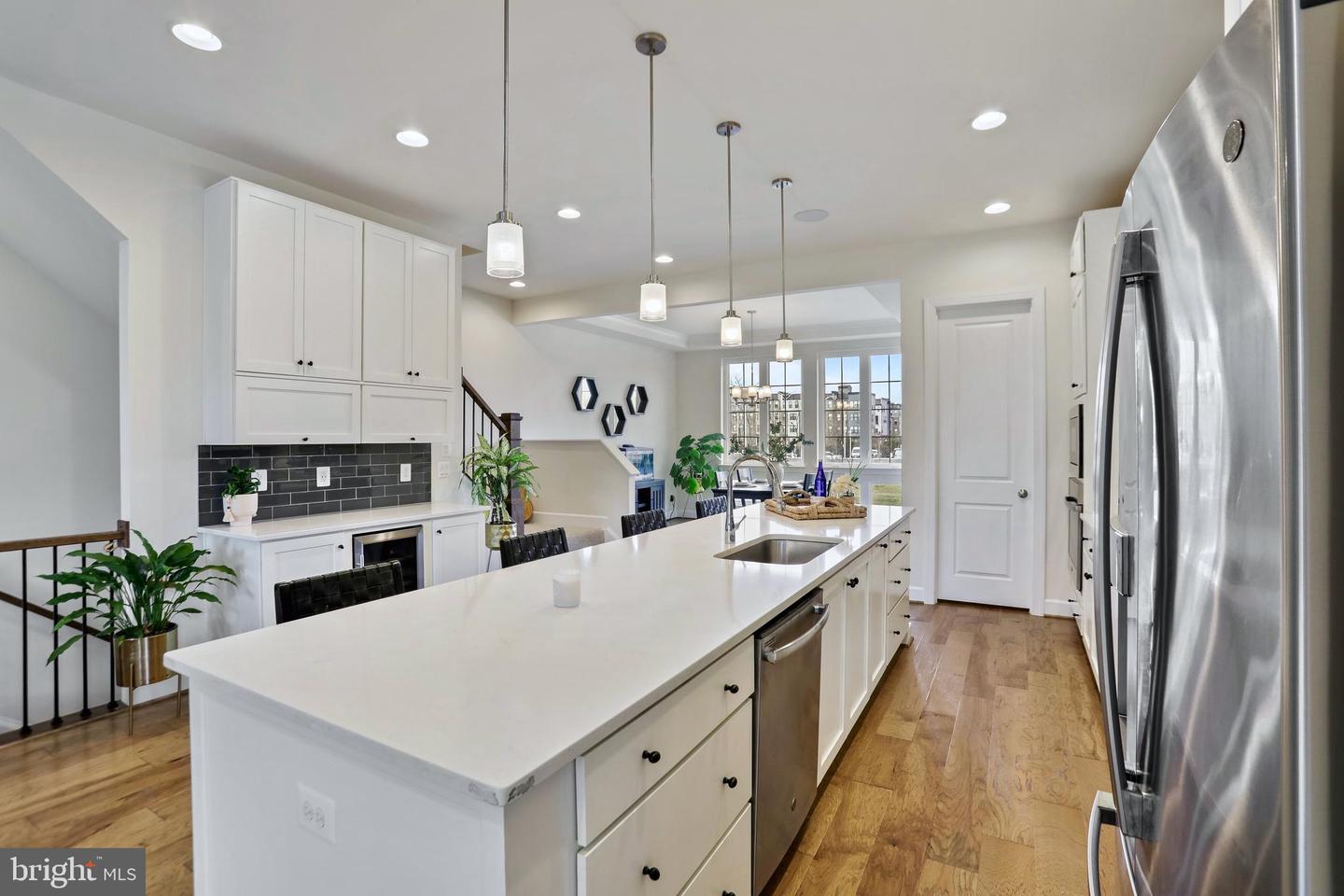 20305 SAVIN HILL DR, ASHBURN, Virginia 20147, 4 Bedrooms Bedrooms, ,3 BathroomsBathrooms,Residential,For sale,20305 SAVIN HILL DR,VALO2113614 MLS # VALO2113614