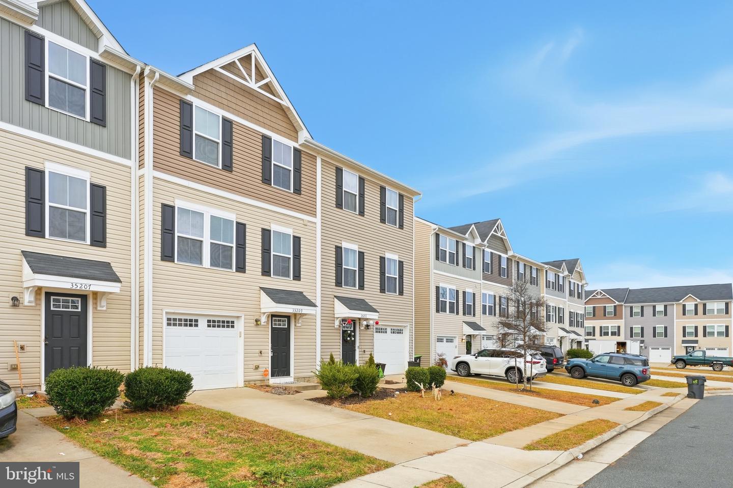 35209 SARA CT, LOCUST GROVE, Virginia 22508, 3 Bedrooms Bedrooms, ,2 BathroomsBathrooms,Residential,For sale,35209 SARA CT,VAOR2013080 MLS # VAOR2013080