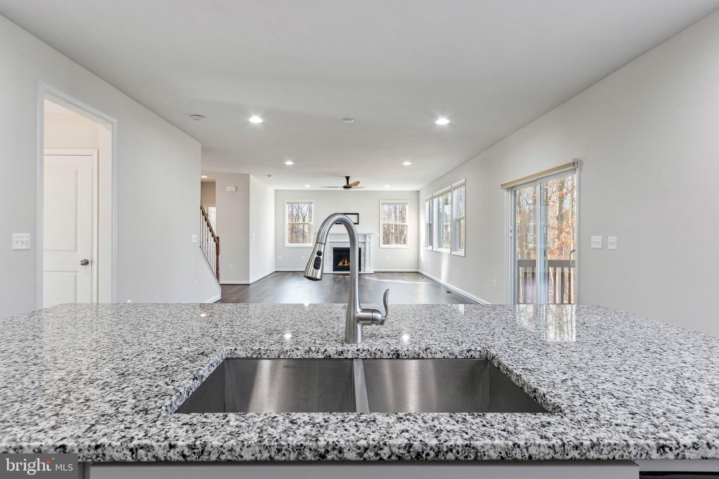 10602 SPRINGVALE LN, SPOTSYLVANIA, Virginia 22551, 5 Bedrooms Bedrooms, ,4 BathroomsBathrooms,Residential,For sale,10602 SPRINGVALE LN,VASP2038512 MLS # VASP2038512