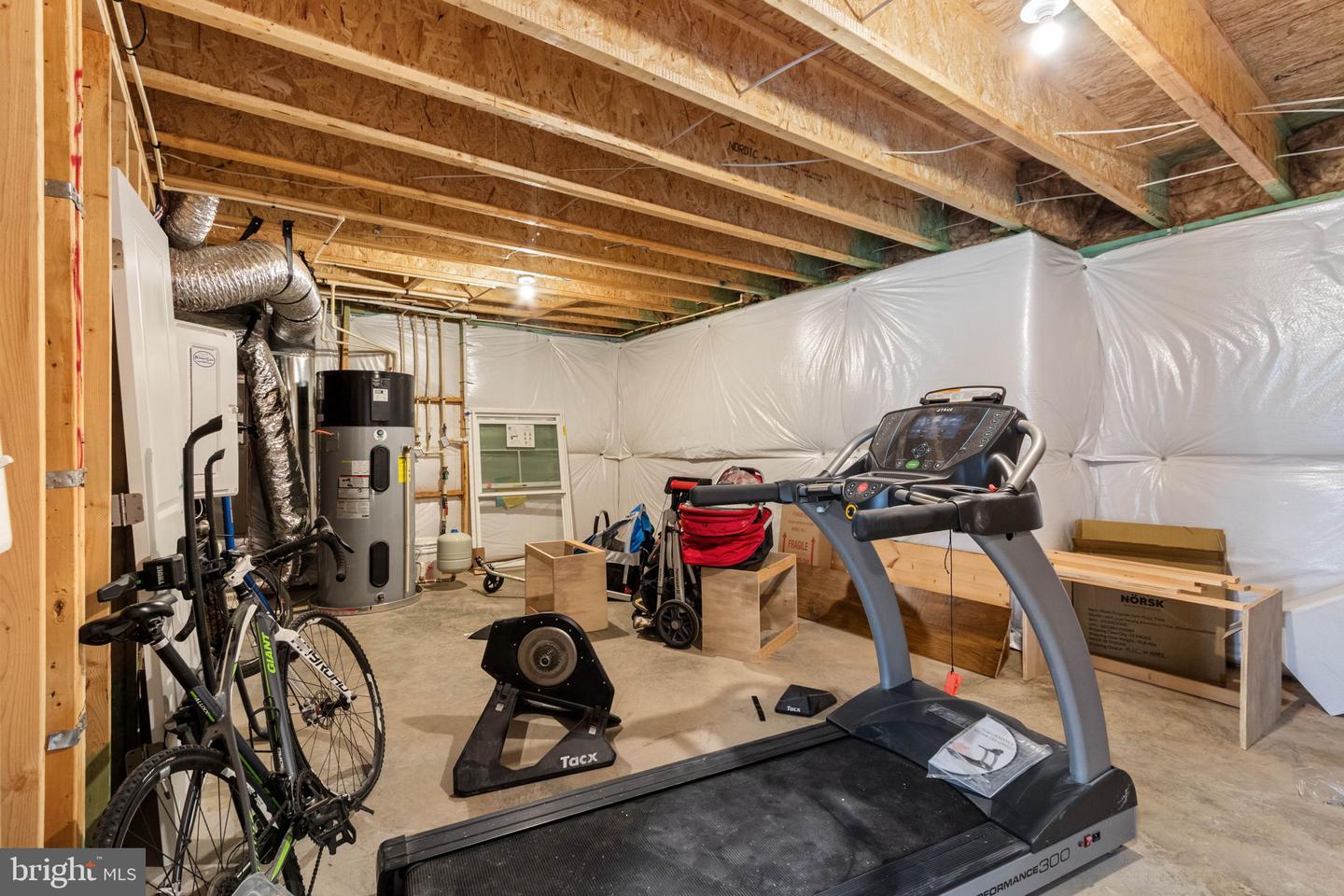 10602 SPRINGVALE LN, SPOTSYLVANIA, Virginia 22551, 5 Bedrooms Bedrooms, ,4 BathroomsBathrooms,Residential,For sale,10602 SPRINGVALE LN,VASP2038512 MLS # VASP2038512