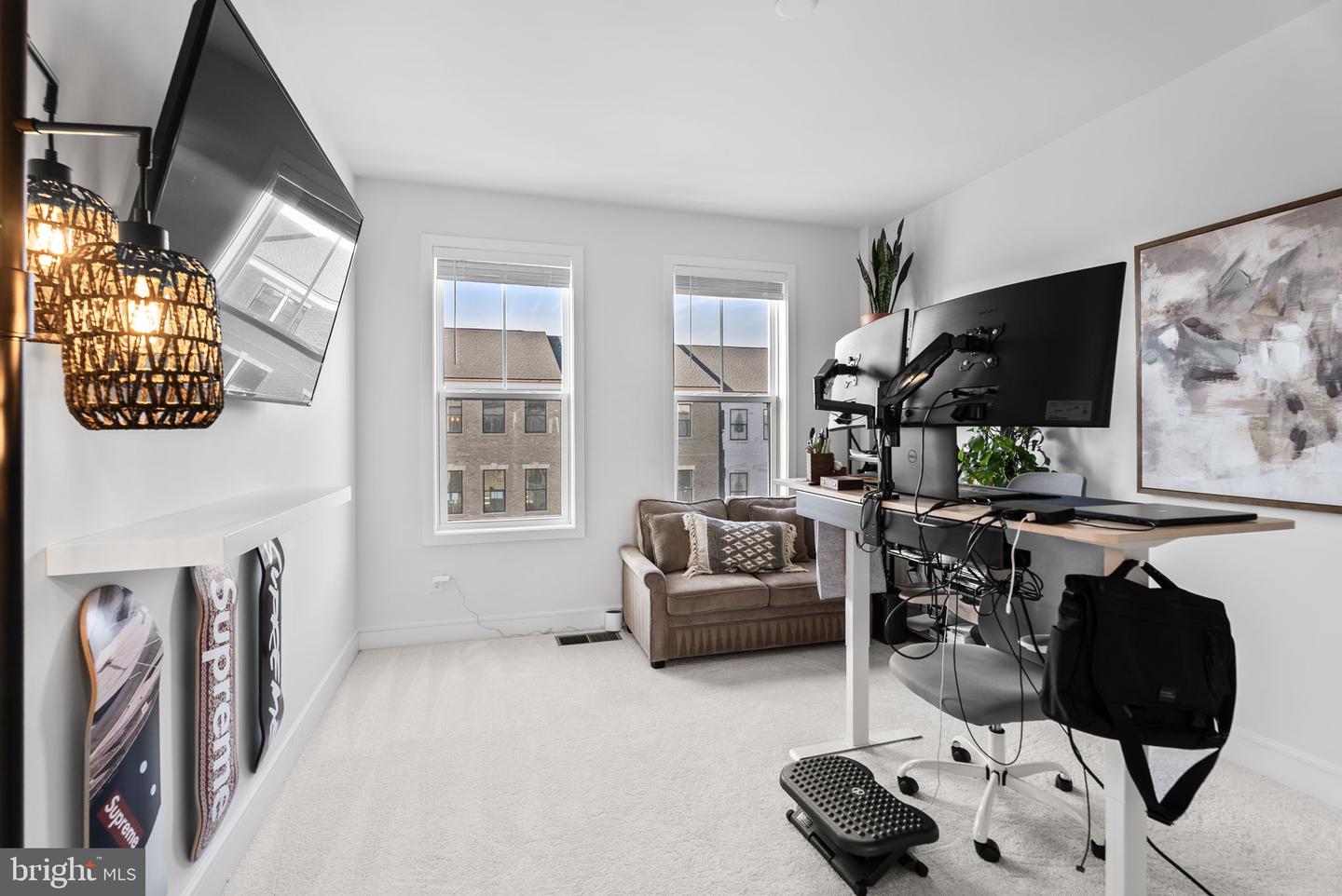 42662 DARALA DR, ASHBURN, Virginia 20147, 3 Bedrooms Bedrooms, ,2 BathroomsBathrooms,Residential,For sale,42662 DARALA DR,VALO2113650 MLS # VALO2113650