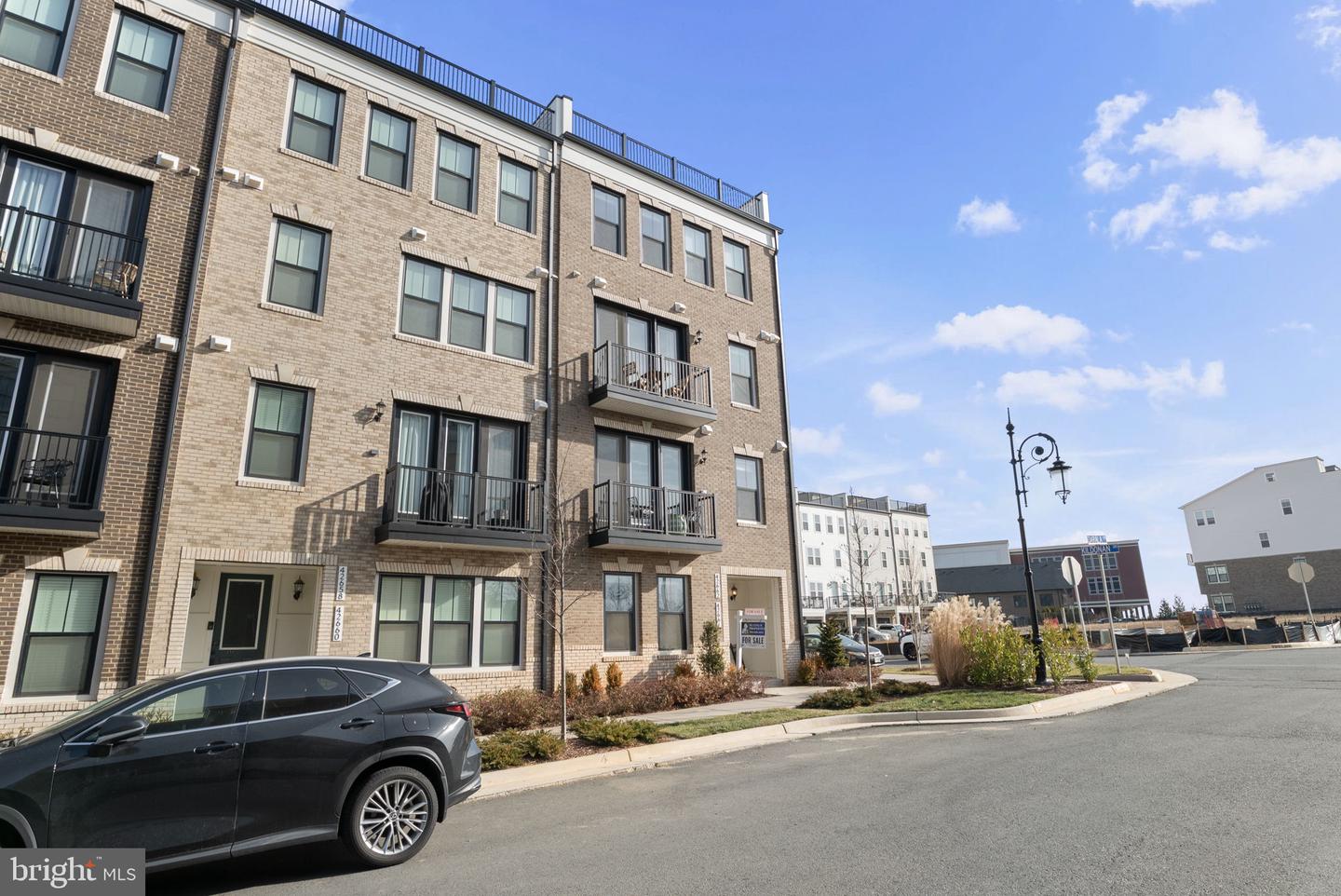 42662 DARALA DR, ASHBURN, Virginia 20147, 3 Bedrooms Bedrooms, ,2 BathroomsBathrooms,Residential,For sale,42662 DARALA DR,VALO2113650 MLS # VALO2113650