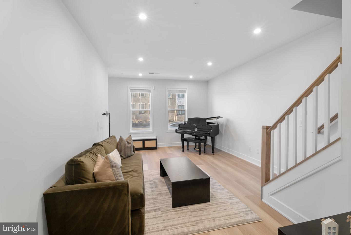 42662 DARALA DR, ASHBURN, Virginia 20147, 3 Bedrooms Bedrooms, ,2 BathroomsBathrooms,Residential,For sale,42662 DARALA DR,VALO2113650 MLS # VALO2113650