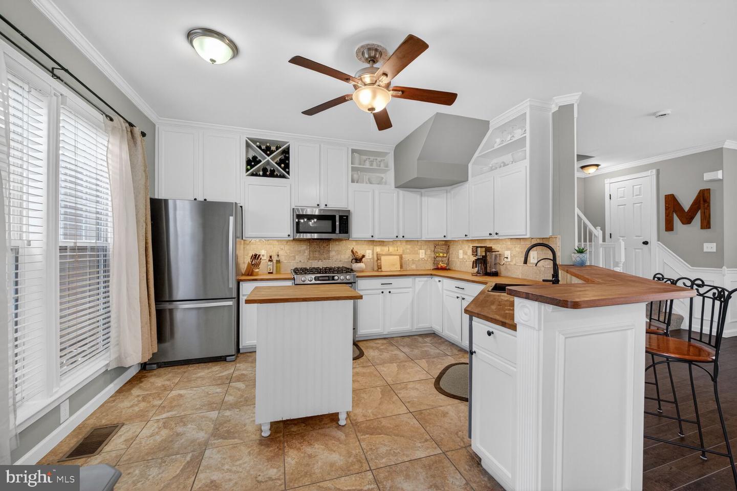 18152 MILL HOUSE SQ, LEESBURG, Virginia 20176, 3 Bedrooms Bedrooms, ,2 BathroomsBathrooms,Residential,For sale,18152 MILL HOUSE SQ,VALO2113670 MLS # VALO2113670 18152 MILL HOUSE SQ, LEESBURG, Virginia 20176, 3 Bedrooms Bedrooms, ,2 BathroomsBathrooms,Residential,For sale,18152 MILL HOUSE SQ,VALO2113670 MLS # VALO2113670