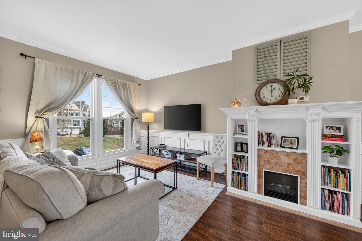 18152 MILL HOUSE SQ, LEESBURG, Virginia 20176, 3 Bedrooms Bedrooms, ,2 BathroomsBathrooms,Residential,For sale,18152 MILL HOUSE SQ,VALO2113670 MLS # VALO2113670 18152 MILL HOUSE SQ, LEESBURG, Virginia 20176, 3 Bedrooms Bedrooms, ,2 BathroomsBathrooms,Residential,For sale,18152 MILL HOUSE SQ,VALO2113670 MLS # VALO2113670