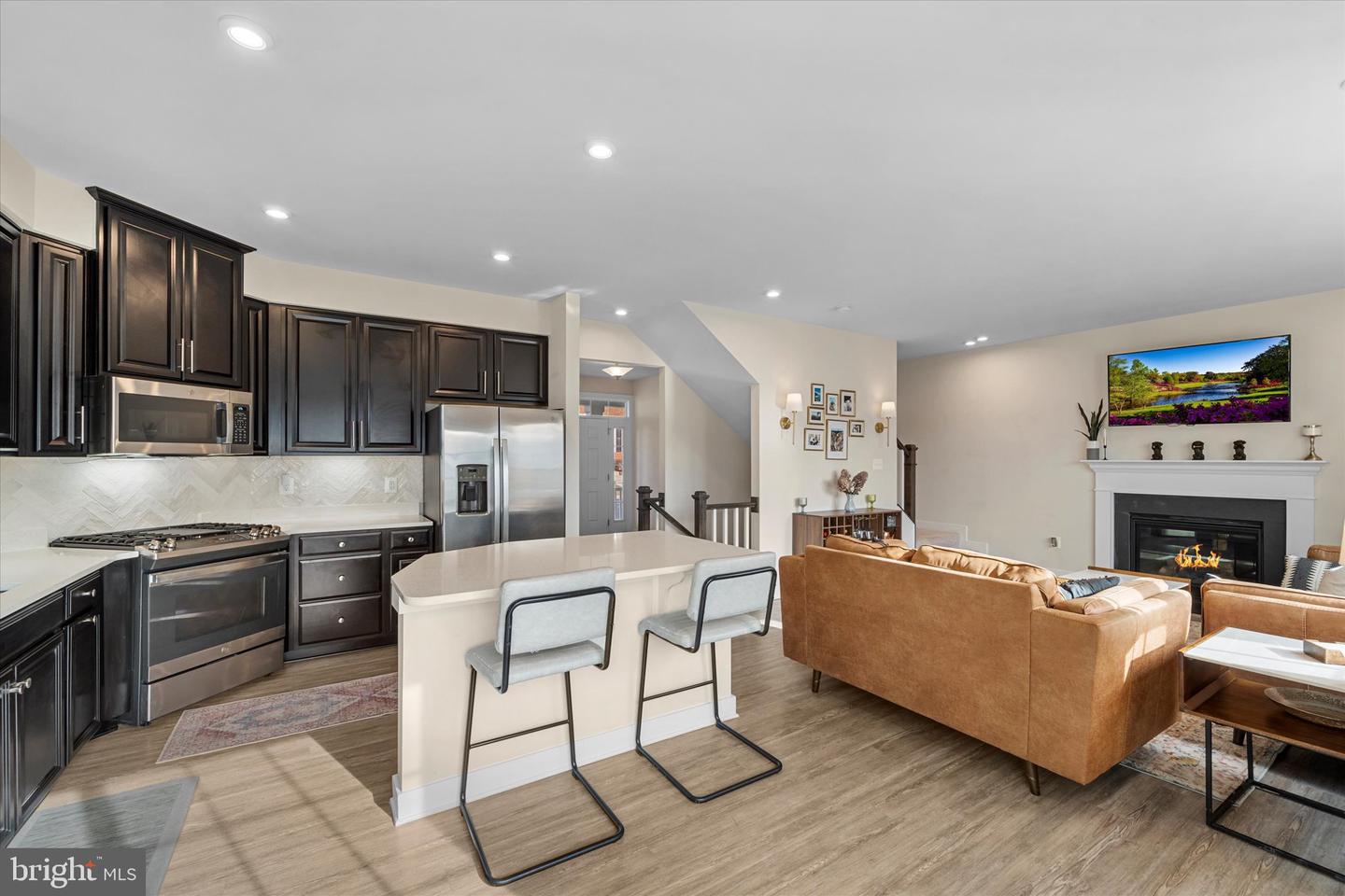 211 SHOE BUCKLE CT, STEPHENS CITY, Virginia 22655, 3 Bedrooms Bedrooms, ,3 BathroomsBathrooms,Residential,For sale,211 SHOE BUCKLE CT,VAFV2038804 MLS # VAFV2038804