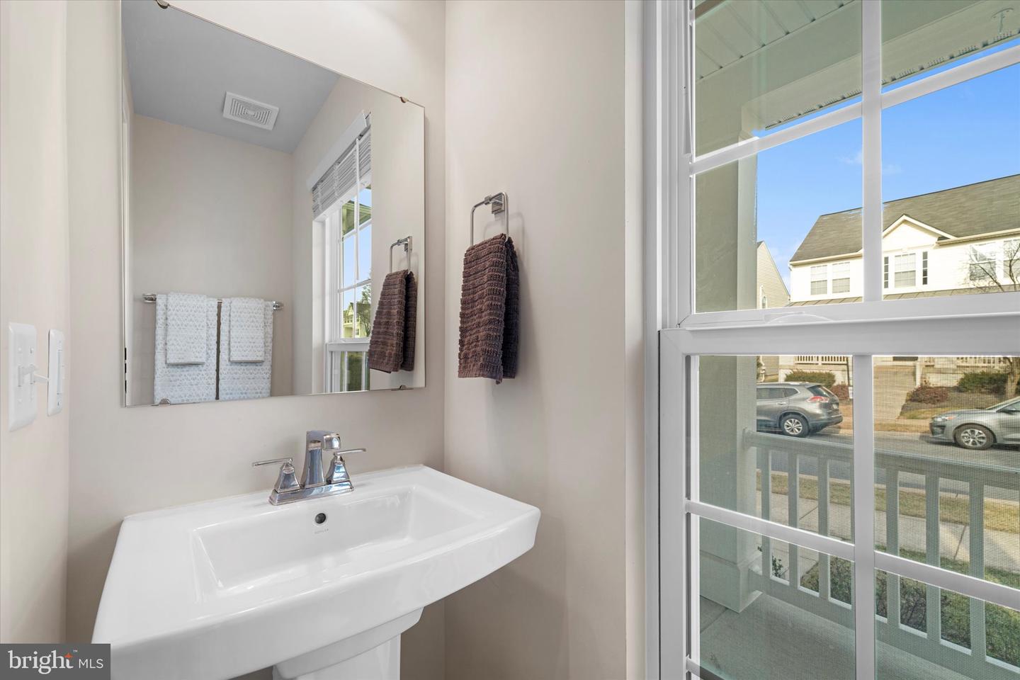 211 SHOE BUCKLE CT, STEPHENS CITY, Virginia 22655, 3 Bedrooms Bedrooms, ,3 BathroomsBathrooms,Residential,For sale,211 SHOE BUCKLE CT,VAFV2038804 MLS # VAFV2038804