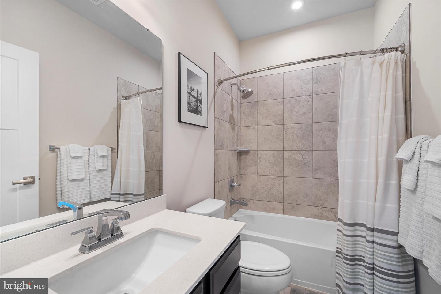 211 SHOE BUCKLE CT, STEPHENS CITY, Virginia 22655, 3 Bedrooms Bedrooms, ,3 BathroomsBathrooms,Residential,For sale,211 SHOE BUCKLE CT,VAFV2038804 MLS # VAFV2038804