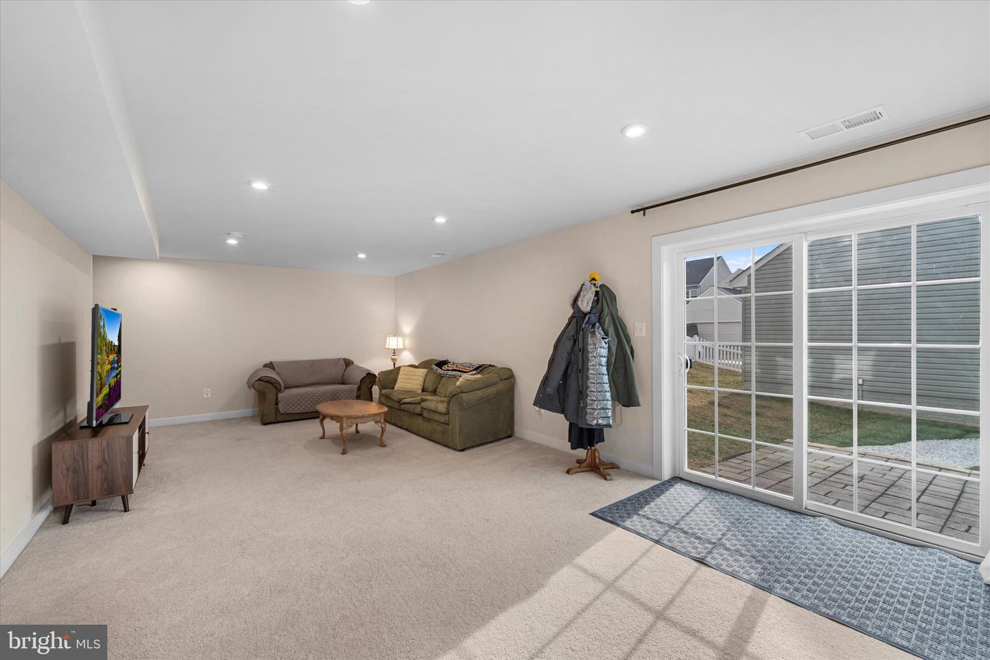 211 SHOE BUCKLE CT, STEPHENS CITY, Virginia 22655, 3 Bedrooms Bedrooms, ,3 BathroomsBathrooms,Residential,For sale,211 SHOE BUCKLE CT,VAFV2038804 MLS # VAFV2038804