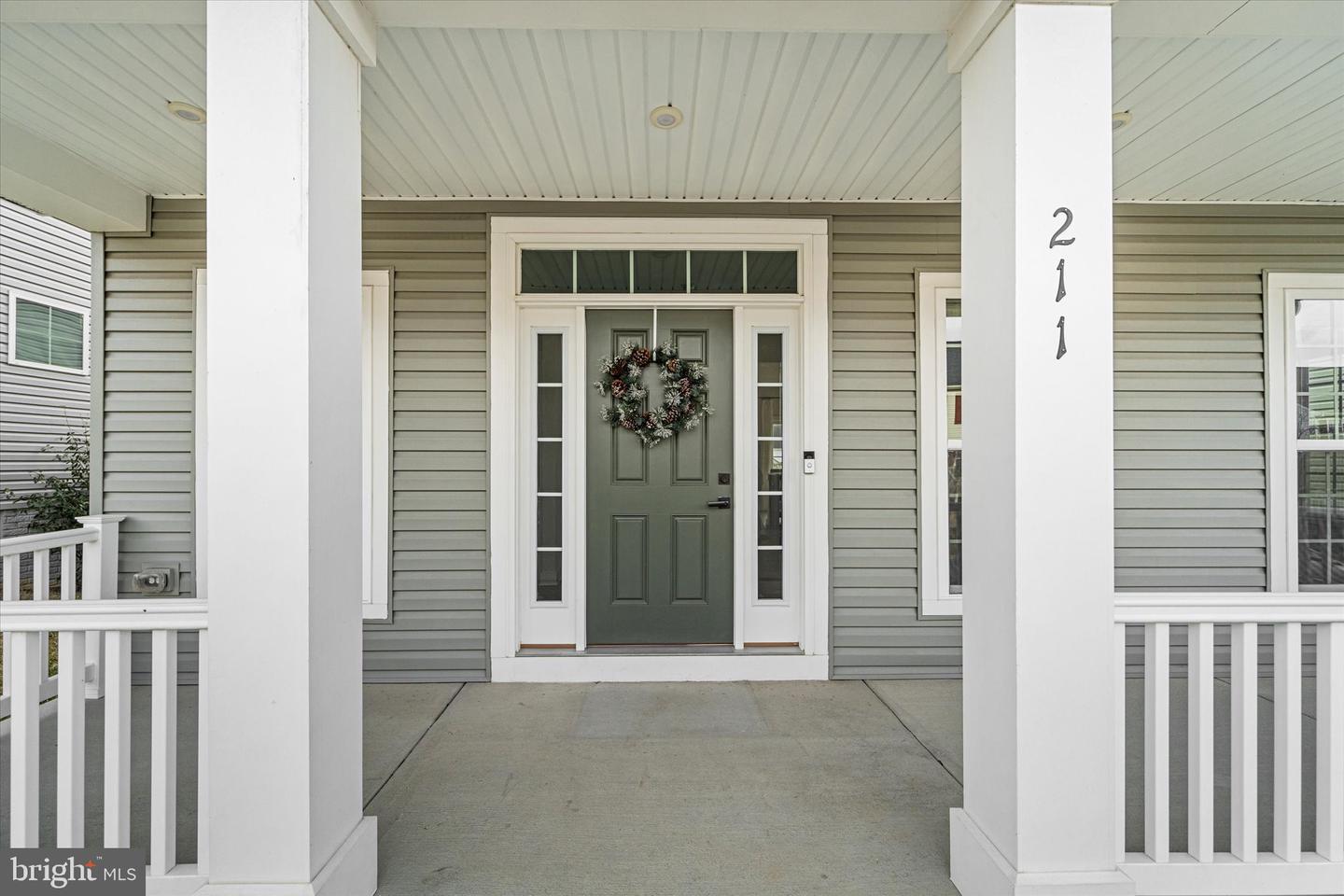 211 SHOE BUCKLE CT, STEPHENS CITY, Virginia 22655, 3 Bedrooms Bedrooms, ,3 BathroomsBathrooms,Residential,For sale,211 SHOE BUCKLE CT,VAFV2038804 MLS # VAFV2038804