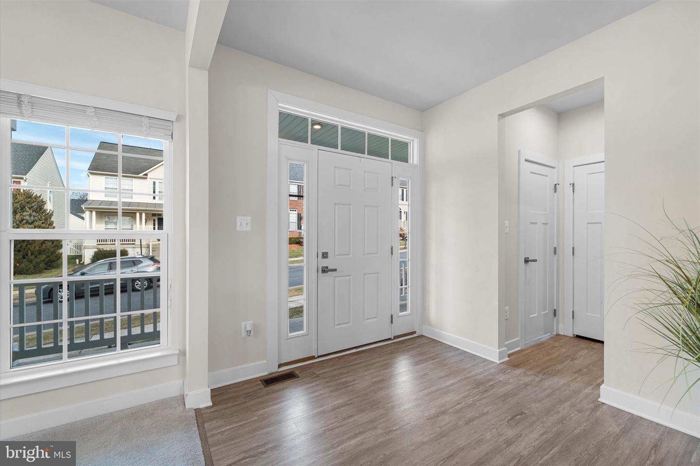 211 SHOE BUCKLE CT, STEPHENS CITY, Virginia 22655, 3 Bedrooms Bedrooms, ,3 BathroomsBathrooms,Residential,For sale,211 SHOE BUCKLE CT,VAFV2038804 MLS # VAFV2038804