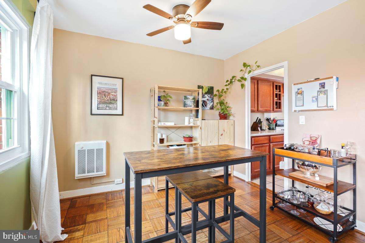 3219 VALLEY DR, ALEXANDRIA, Virginia 22302, 2 Bedrooms Bedrooms, ,1 BathroomBathrooms,Residential,For sale,3219 VALLEY DR,VAAX2053020 MLS # VAAX2053020 3219 VALLEY DR, ALEXANDRIA, Virginia 22302, 2 Bedrooms Bedrooms, ,1 BathroomBathrooms,Residential,For sale,3219 VALLEY DR,VAAX2053020 MLS # VAAX2053020