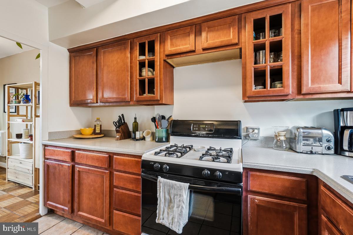 3219 VALLEY DR, ALEXANDRIA, Virginia 22302, 2 Bedrooms Bedrooms, ,1 BathroomBathrooms,Residential,For sale,3219 VALLEY DR,VAAX2053020 MLS # VAAX2053020 3219 VALLEY DR, ALEXANDRIA, Virginia 22302, 2 Bedrooms Bedrooms, ,1 BathroomBathrooms,Residential,For sale,3219 VALLEY DR,VAAX2053020 MLS # VAAX2053020