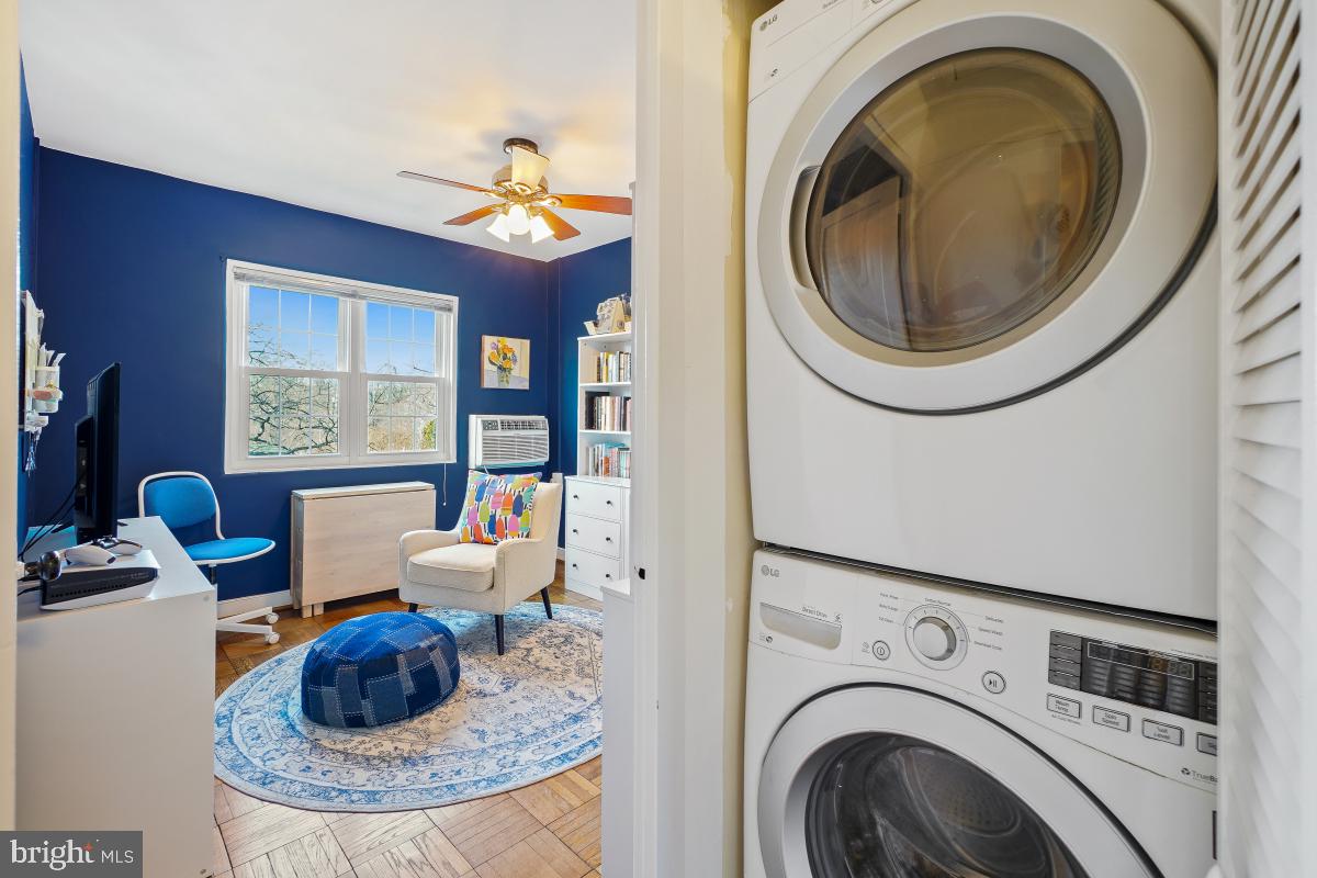 3219 VALLEY DR, ALEXANDRIA, Virginia 22302, 2 Bedrooms Bedrooms, ,1 BathroomBathrooms,Residential,For sale,3219 VALLEY DR,VAAX2053020 MLS # VAAX2053020 3219 VALLEY DR, ALEXANDRIA, Virginia 22302, 2 Bedrooms Bedrooms, ,1 BathroomBathrooms,Residential,For sale,3219 VALLEY DR,VAAX2053020 MLS # VAAX2053020