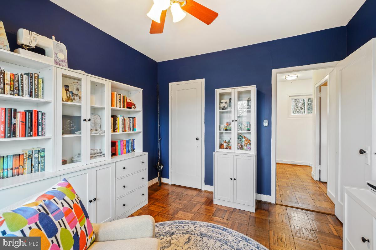 3219 VALLEY DR, ALEXANDRIA, Virginia 22302, 2 Bedrooms Bedrooms, ,1 BathroomBathrooms,Residential,For sale,3219 VALLEY DR,VAAX2053020 MLS # VAAX2053020 3219 VALLEY DR, ALEXANDRIA, Virginia 22302, 2 Bedrooms Bedrooms, ,1 BathroomBathrooms,Residential,For sale,3219 VALLEY DR,VAAX2053020 MLS # VAAX2053020