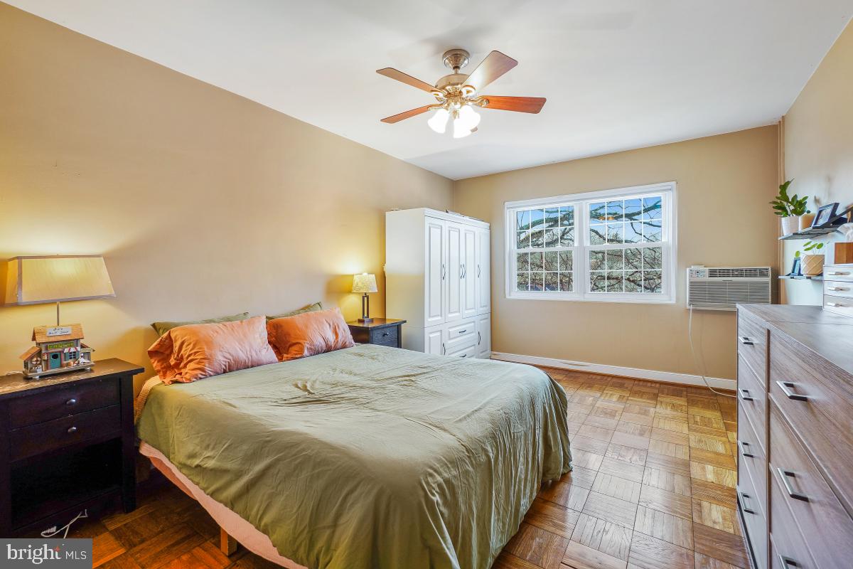 3219 VALLEY DR, ALEXANDRIA, Virginia 22302, 2 Bedrooms Bedrooms, ,1 BathroomBathrooms,Residential,For sale,3219 VALLEY DR,VAAX2053020 MLS # VAAX2053020 3219 VALLEY DR, ALEXANDRIA, Virginia 22302, 2 Bedrooms Bedrooms, ,1 BathroomBathrooms,Residential,For sale,3219 VALLEY DR,VAAX2053020 MLS # VAAX2053020