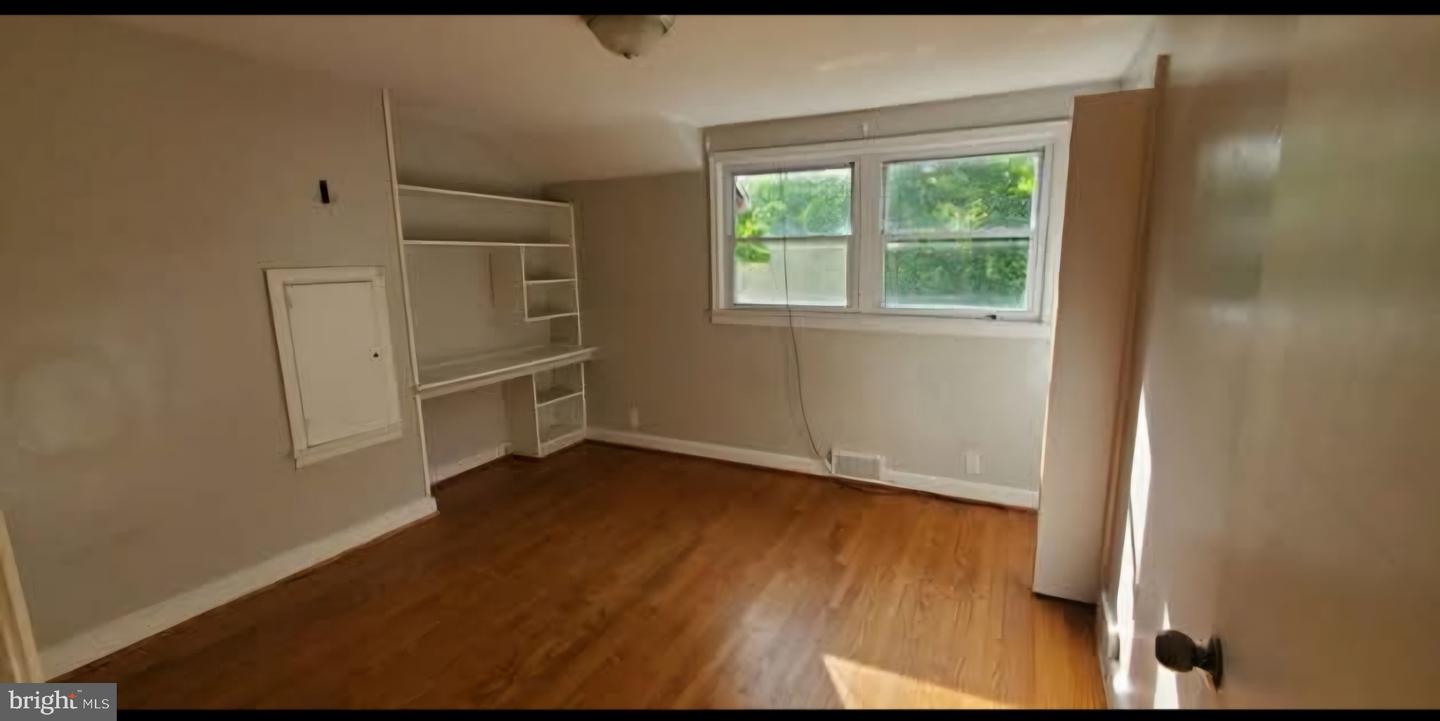 769 S WATER ST, WOODSTOCK, Virginia 22664, 4 Bedrooms Bedrooms, ,2 BathroomsBathrooms,Residential,For sale,769 S WATER ST,VASH2013334 MLS # VASH2013334