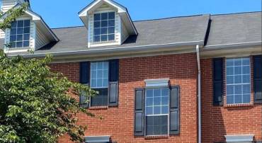 660 GATEWAY DR SE #111, LEESBURG, Virginia 20175, 3 Bedrooms Bedrooms, 5 Rooms Rooms,2 BathroomsBathrooms,Residential,For sale,660 GATEWAY DR SE #111,VALO2113718 MLS # VALO2113718