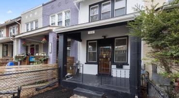 1841 L ST NE, WASHINGTON, District Of Columbia 20002, 2 Bedrooms Bedrooms, 7 Rooms Rooms,1 BathroomBathrooms,Residential,For sale,1841 L ST NE,DCDC2240732 MLS # DCDC2240732