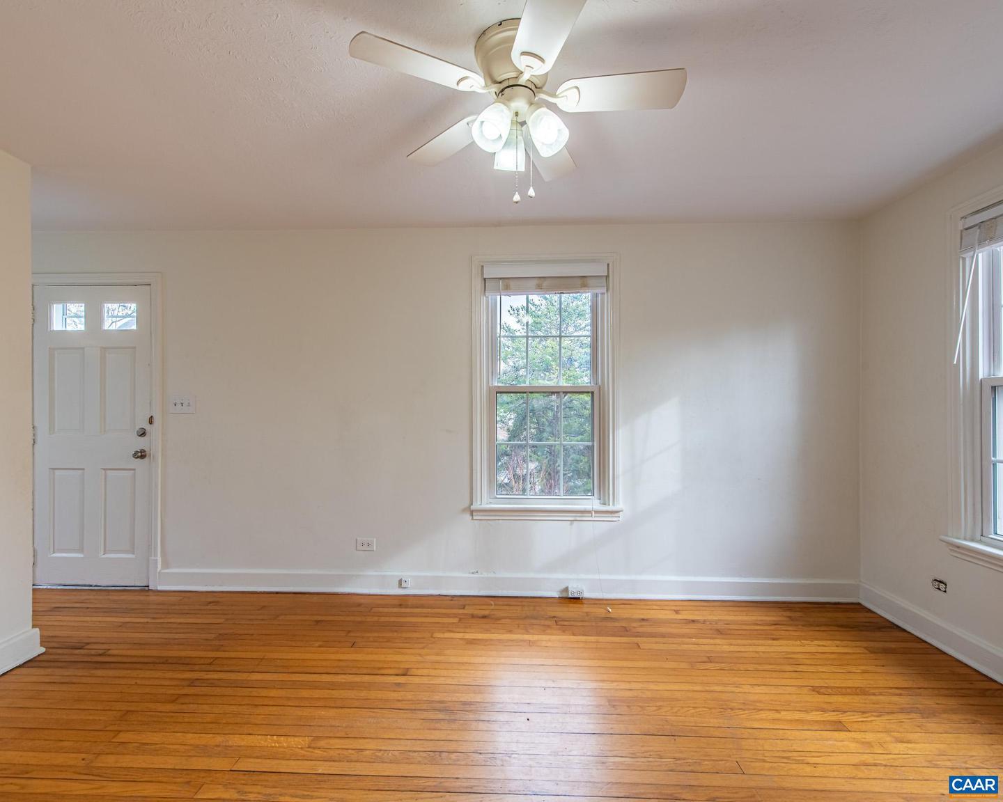 501 VALLEY ROAD EXT, CHARLOTTESVILLE, Virginia 22903, 3 Bedrooms Bedrooms, ,1 BathroomBathrooms,Residential,For sale,501 VALLEY ROAD EXT,672368 MLS # 672368 501 VALLEY ROAD EXT, CHARLOTTESVILLE, Virginia 22903, 3 Bedrooms Bedrooms, ,1 BathroomBathrooms,Residential,For sale,501 VALLEY ROAD EXT,672368 MLS # 672368