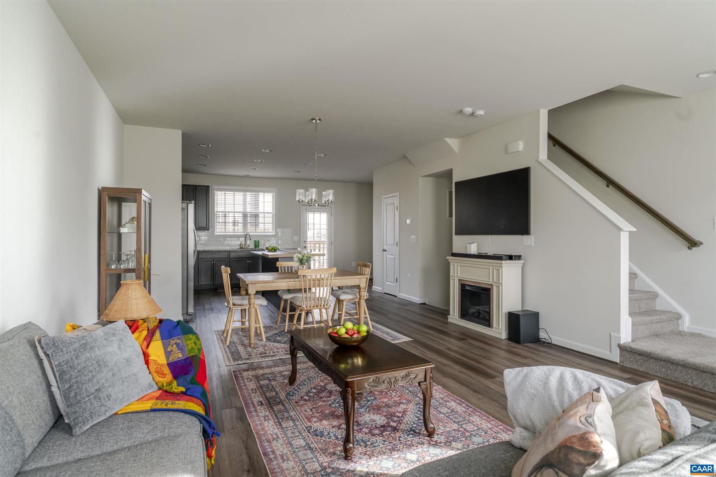 104 MAPLESHIRE CT, WAYNESBORO, Virginia 22980, 4 Bedrooms Bedrooms, ,3 BathroomsBathrooms,Residential,For sale,104 MAPLESHIRE CT,672369 MLS # 672369 104 MAPLESHIRE CT, WAYNESBORO, Virginia 22980, 4 Bedrooms Bedrooms, ,3 BathroomsBathrooms,Residential,For sale,104 MAPLESHIRE CT,672369 MLS # 672369