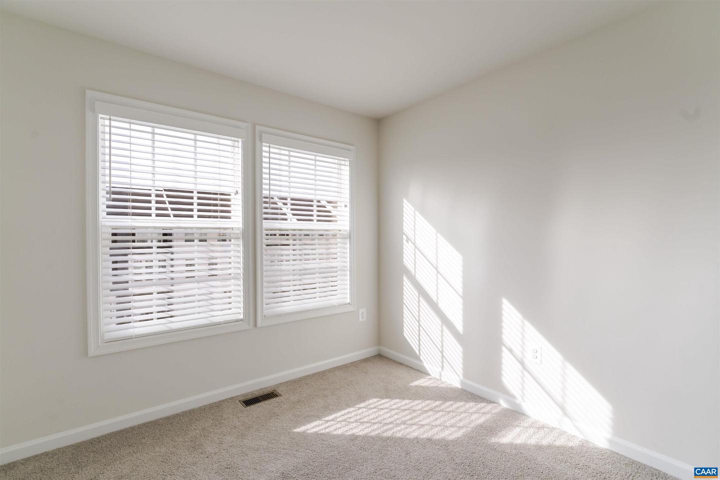 104 MAPLESHIRE CT, WAYNESBORO, Virginia 22980, 4 Bedrooms Bedrooms, ,3 BathroomsBathrooms,Residential,For sale,104 MAPLESHIRE CT,672369 MLS # 672369 104 MAPLESHIRE CT, WAYNESBORO, Virginia 22980, 4 Bedrooms Bedrooms, ,3 BathroomsBathrooms,Residential,For sale,104 MAPLESHIRE CT,672369 MLS # 672369