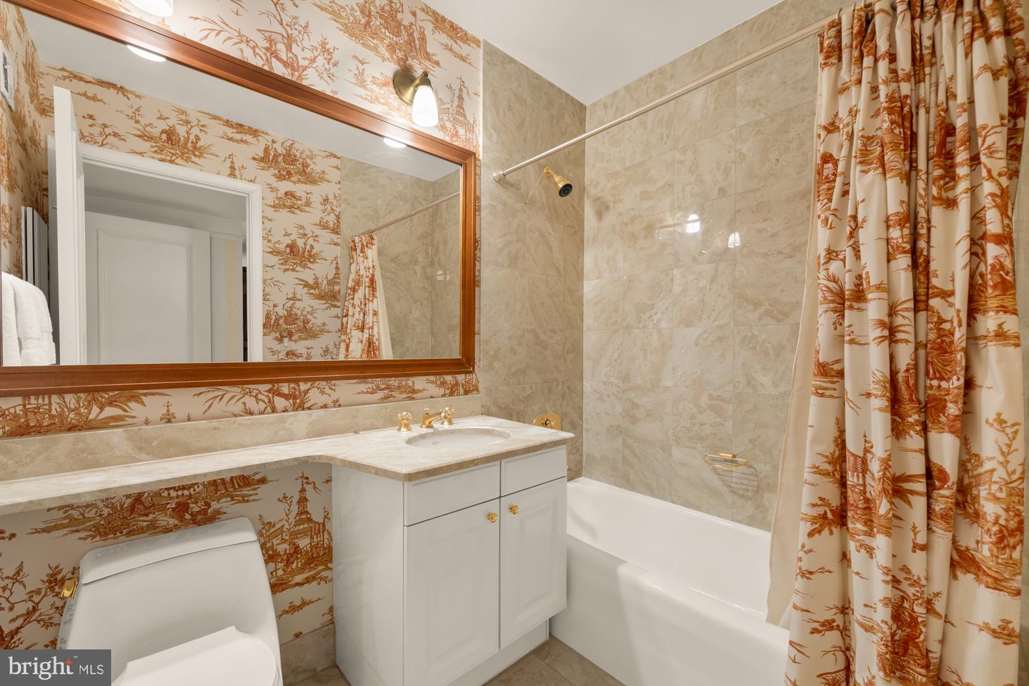 1155 23RD ST NW #6H, WASHINGTON, District Of Columbia 20037, 1 Bedroom Bedrooms, ,2 BathroomsBathrooms,Residential,For sale,1155 23RD ST NW #6H,DCDC2240826 MLS # DCDC2240826