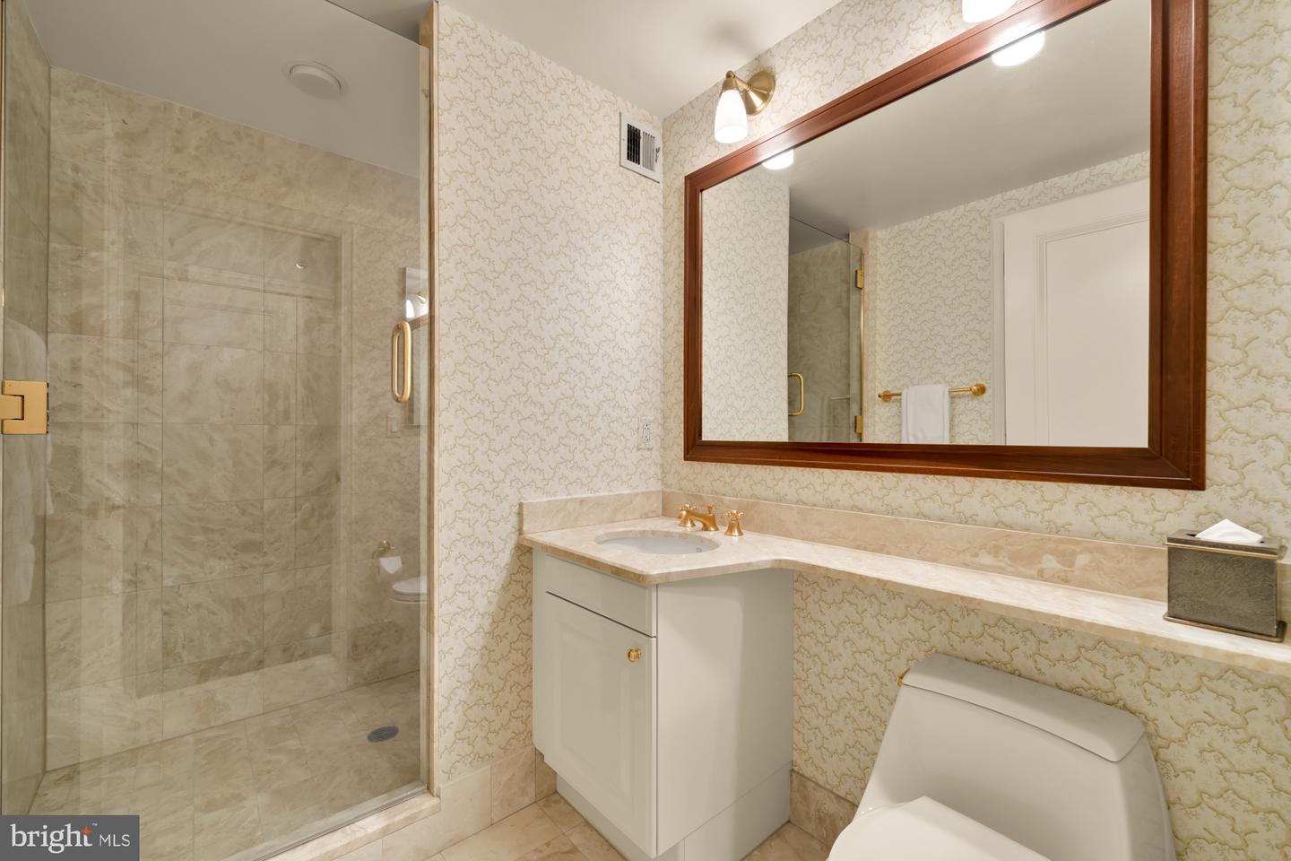 1155 23RD ST NW #6H, WASHINGTON, District Of Columbia 20037, 1 Bedroom Bedrooms, ,2 BathroomsBathrooms,Residential,For sale,1155 23RD ST NW #6H,DCDC2240826 MLS # DCDC2240826