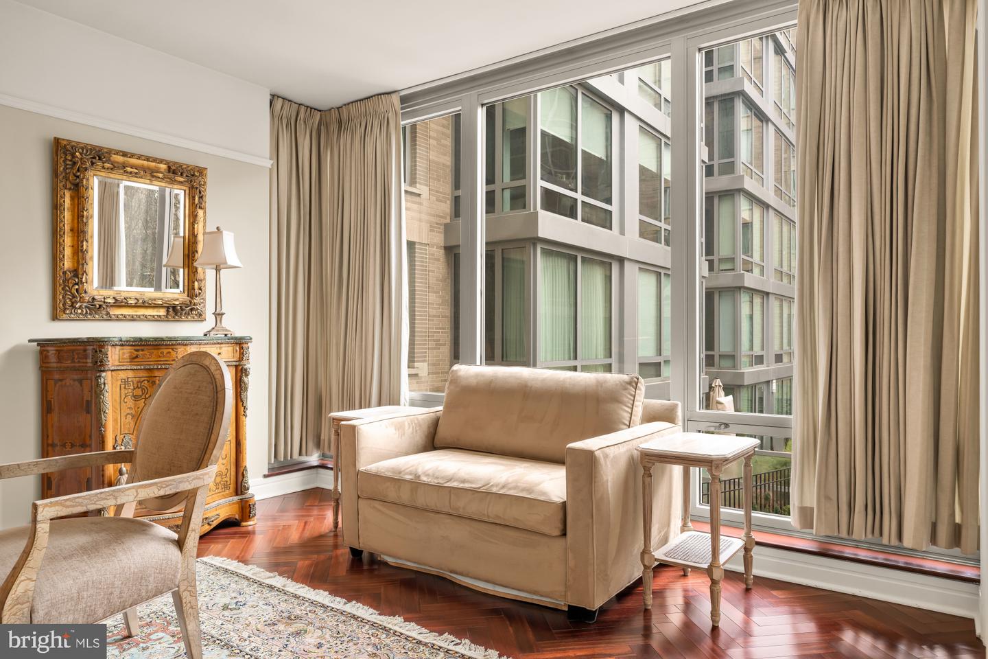 1155 23RD ST NW #6H, WASHINGTON, District Of Columbia 20037, 1 Bedroom Bedrooms, ,2 BathroomsBathrooms,Residential,For sale,1155 23RD ST NW #6H,DCDC2240826 MLS # DCDC2240826