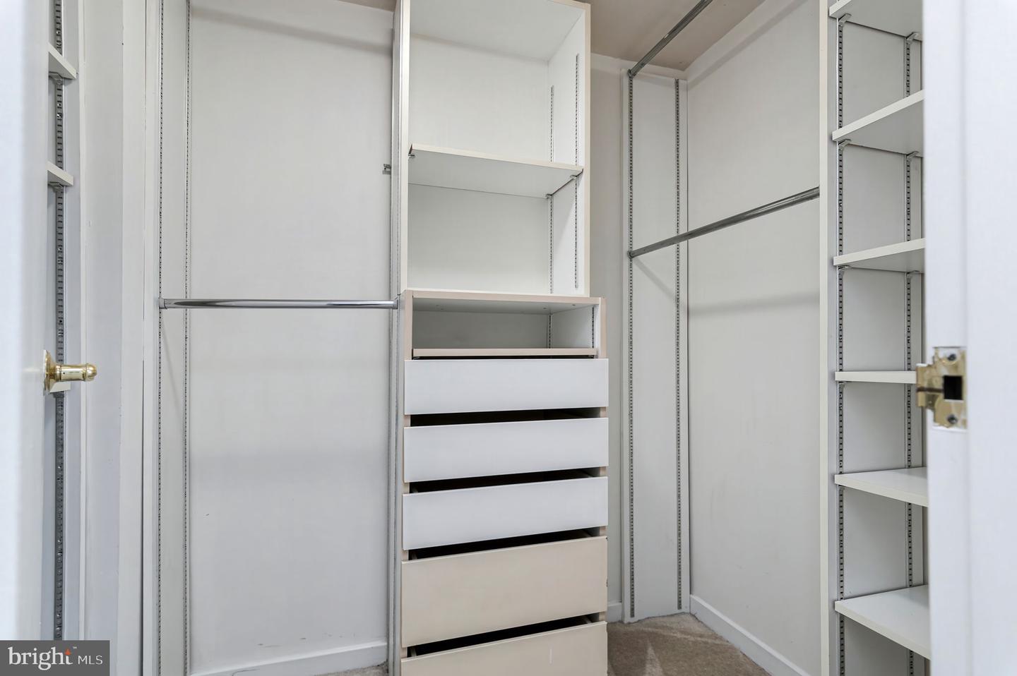 1530 KEY BLVD #514, ARLINGTON, Virginia 22209, 1 Bedroom Bedrooms, ,1 BathroomBathrooms,Residential,For sale,1530 KEY BLVD #514,VAAR2067610 MLS # VAAR2067610