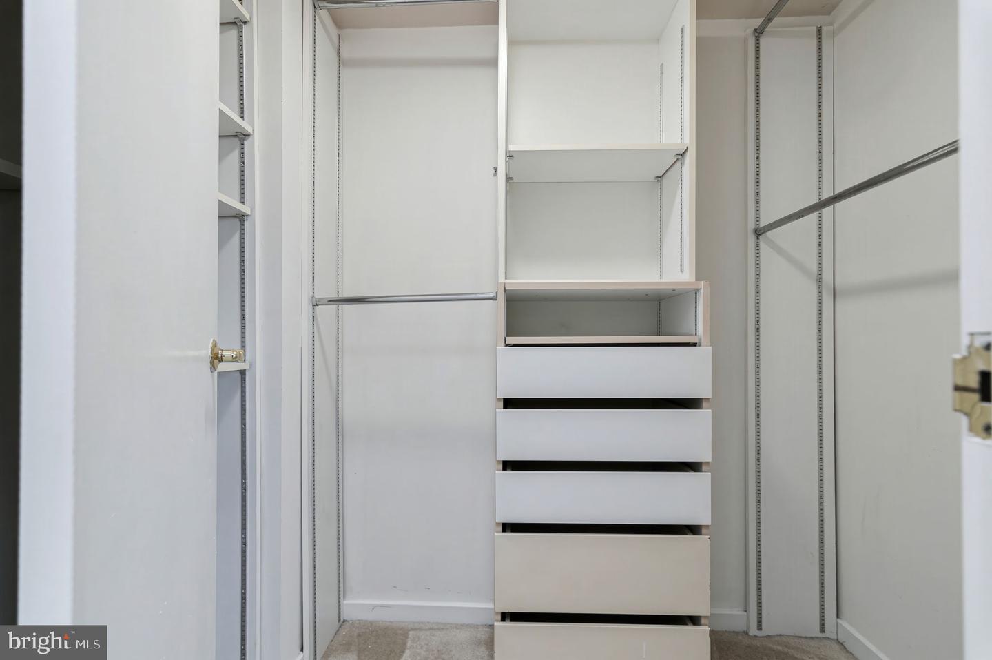 1530 KEY BLVD #514, ARLINGTON, Virginia 22209, 1 Bedroom Bedrooms, ,1 BathroomBathrooms,Residential,For sale,1530 KEY BLVD #514,VAAR2067610 MLS # VAAR2067610