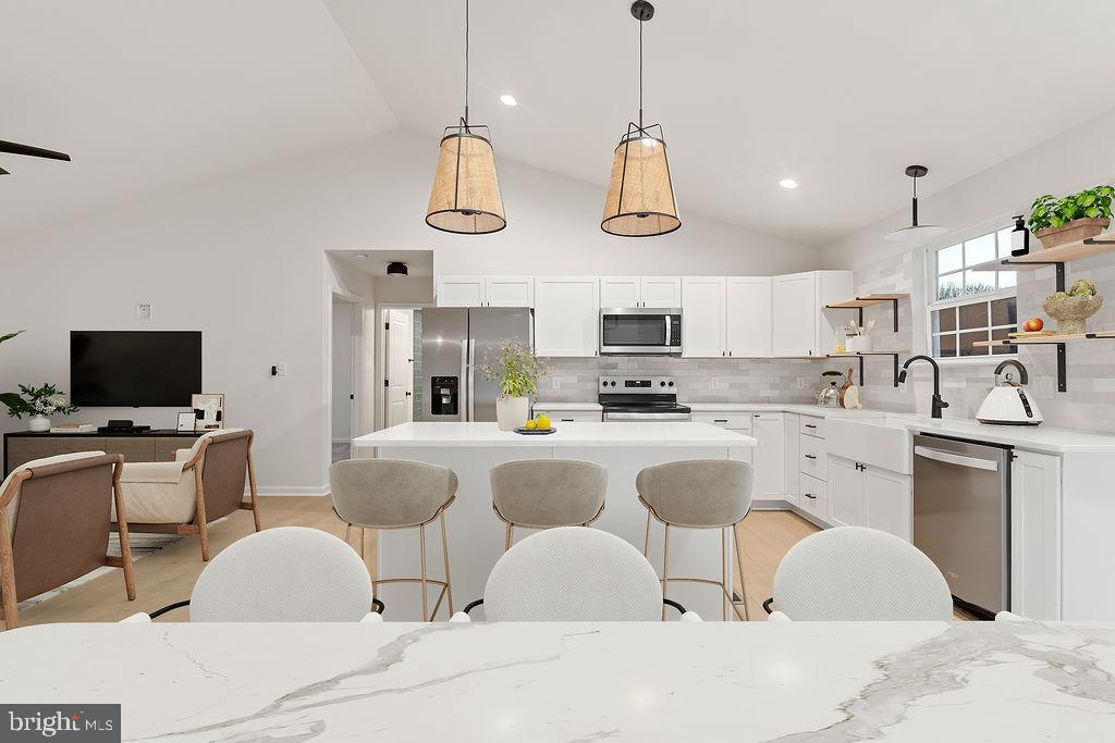 15351 RIDGE RD, GORDONSVILLE, Virginia 22942, 5 Bedrooms Bedrooms, ,3 BathroomsBathrooms,Residential,For sale,15351 RIDGE RD,VAOR2013096 MLS # VAOR2013096