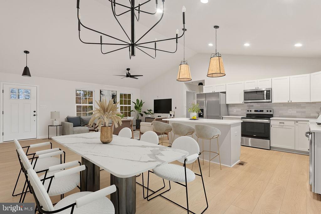 15351 RIDGE RD, GORDONSVILLE, Virginia 22942, 5 Bedrooms Bedrooms, ,3 BathroomsBathrooms,Residential,For sale,15351 RIDGE RD,VAOR2013096 MLS # VAOR2013096