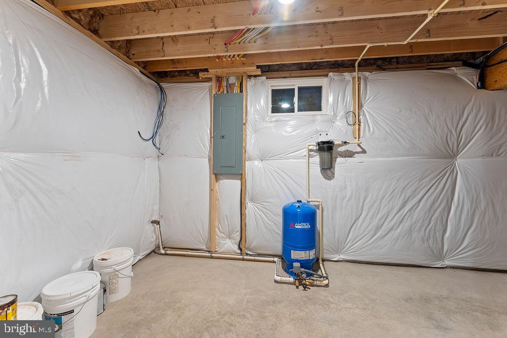 15351 RIDGE RD, GORDONSVILLE, Virginia 22942, 5 Bedrooms Bedrooms, ,3 BathroomsBathrooms,Residential,For sale,15351 RIDGE RD,VAOR2013096 MLS # VAOR2013096