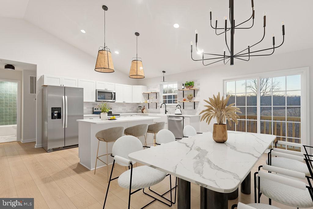 15351 RIDGE RD, GORDONSVILLE, Virginia 22942, 5 Bedrooms Bedrooms, ,3 BathroomsBathrooms,Residential,For sale,15351 RIDGE RD,VAOR2013096 MLS # VAOR2013096