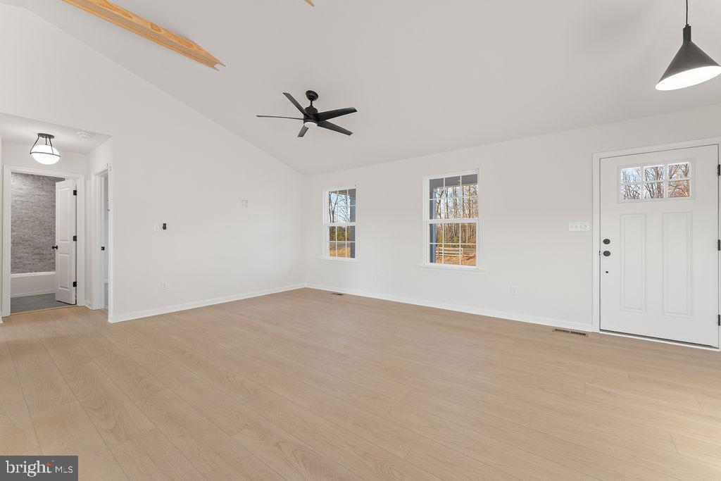 15326 COX MILL RD, GORDONSVILLE, Virginia 22942, 5 Bedrooms Bedrooms, ,3 BathroomsBathrooms,Residential,For sale,15326 COX MILL RD,VAOR2013098 MLS # VAOR2013098