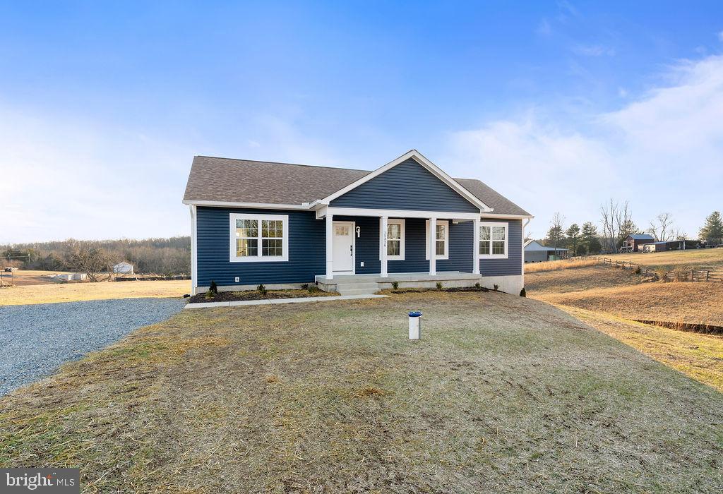 15326 COX MILL RD, GORDONSVILLE, Virginia 22942, 5 Bedrooms Bedrooms, ,3 BathroomsBathrooms,Residential,For sale,15326 COX MILL RD,VAOR2013098 MLS # VAOR2013098