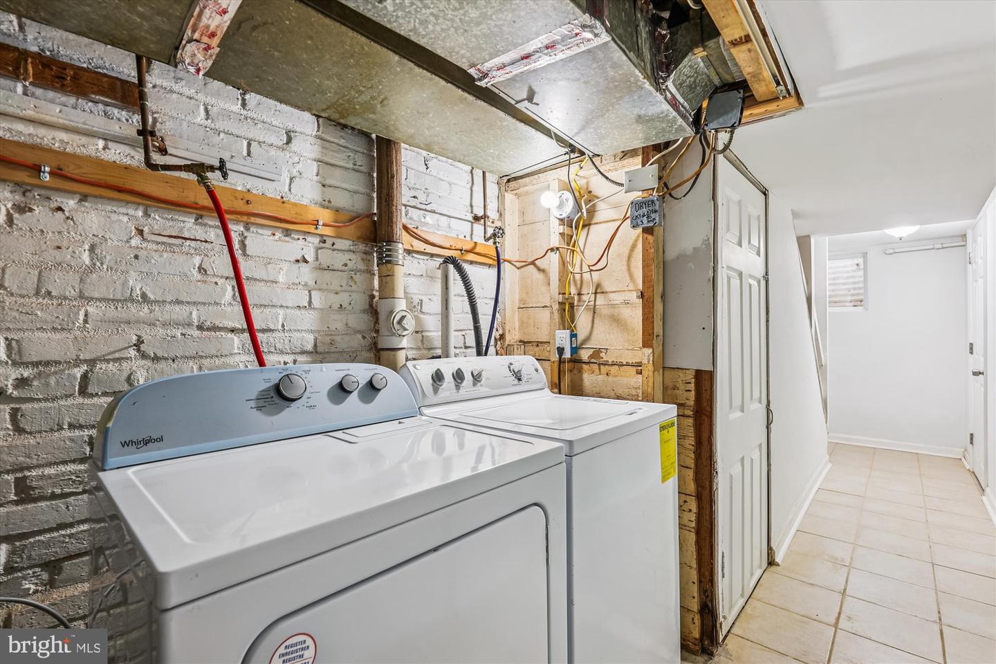 4007 1ST ST SW, WASHINGTON, District Of Columbia 20032, 2 Bedrooms Bedrooms, ,2 BathroomsBathrooms,Residential,For sale,4007 1ST ST SW,DCDC2240832 MLS # DCDC2240832