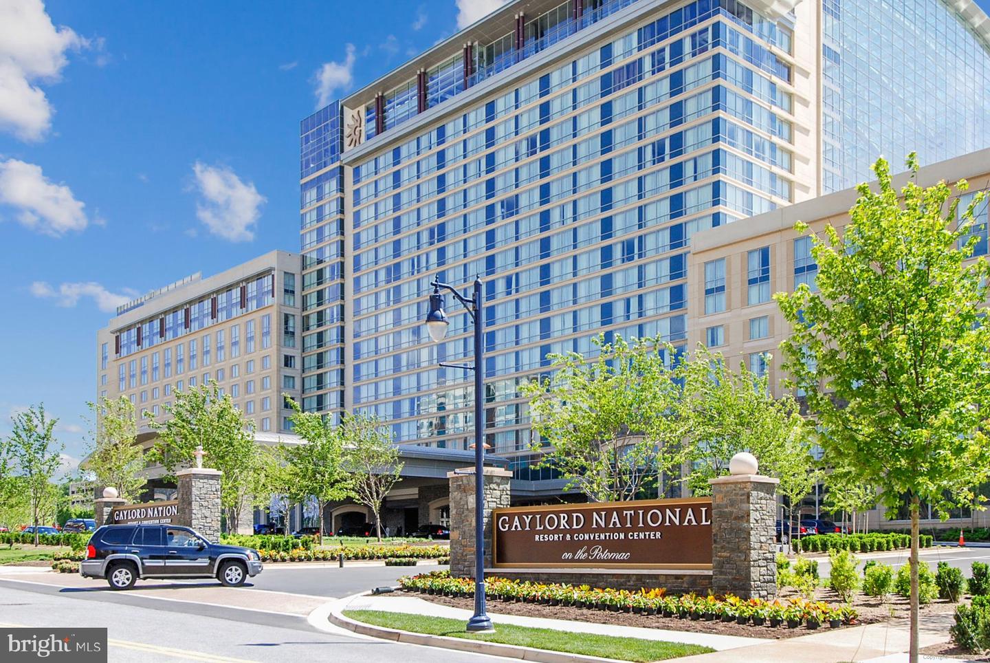 4007 1ST ST SW, WASHINGTON, District Of Columbia 20032, 2 Bedrooms Bedrooms, ,2 BathroomsBathrooms,Residential,For sale,4007 1ST ST SW,DCDC2240832 MLS # DCDC2240832