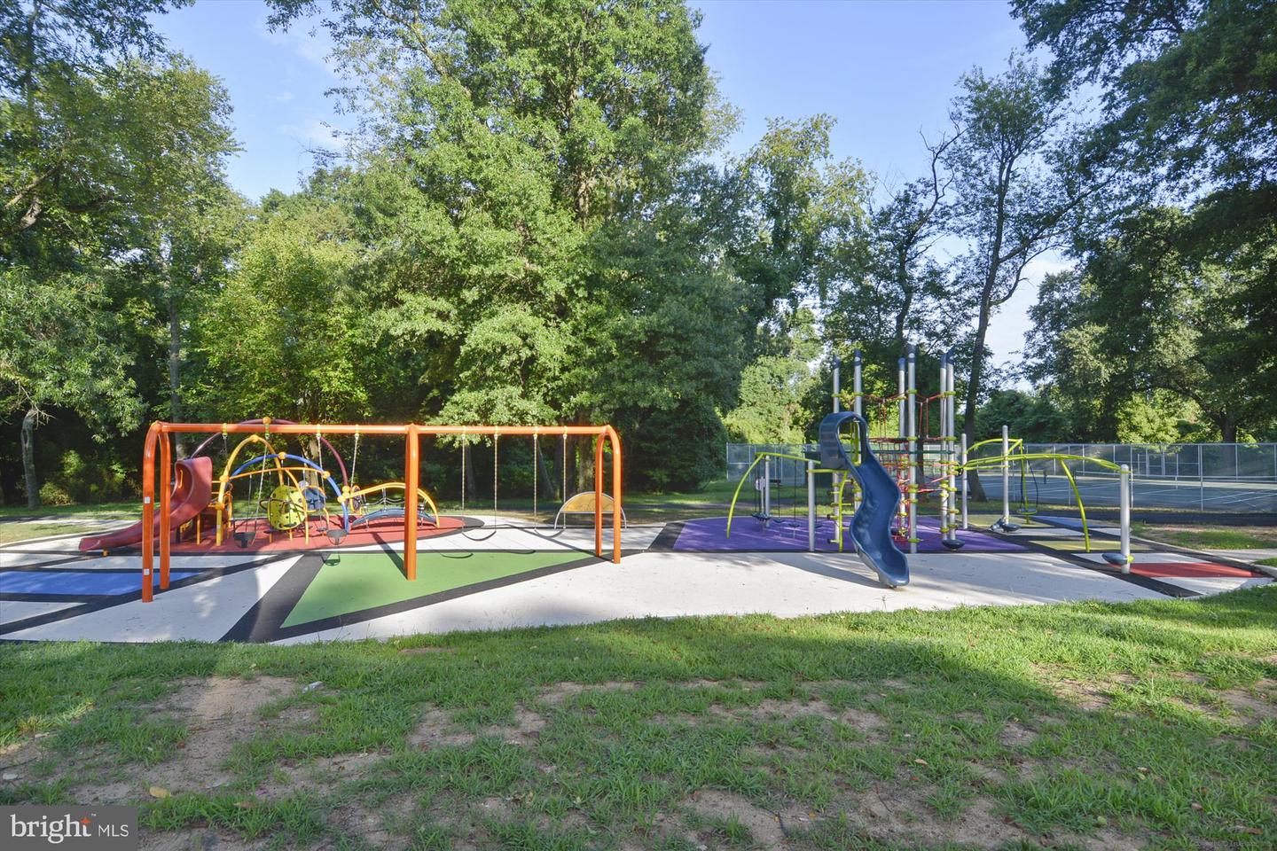 4007 1ST ST SW, WASHINGTON, District Of Columbia 20032, 2 Bedrooms Bedrooms, ,2 BathroomsBathrooms,Residential,For sale,4007 1ST ST SW,DCDC2240832 MLS # DCDC2240832