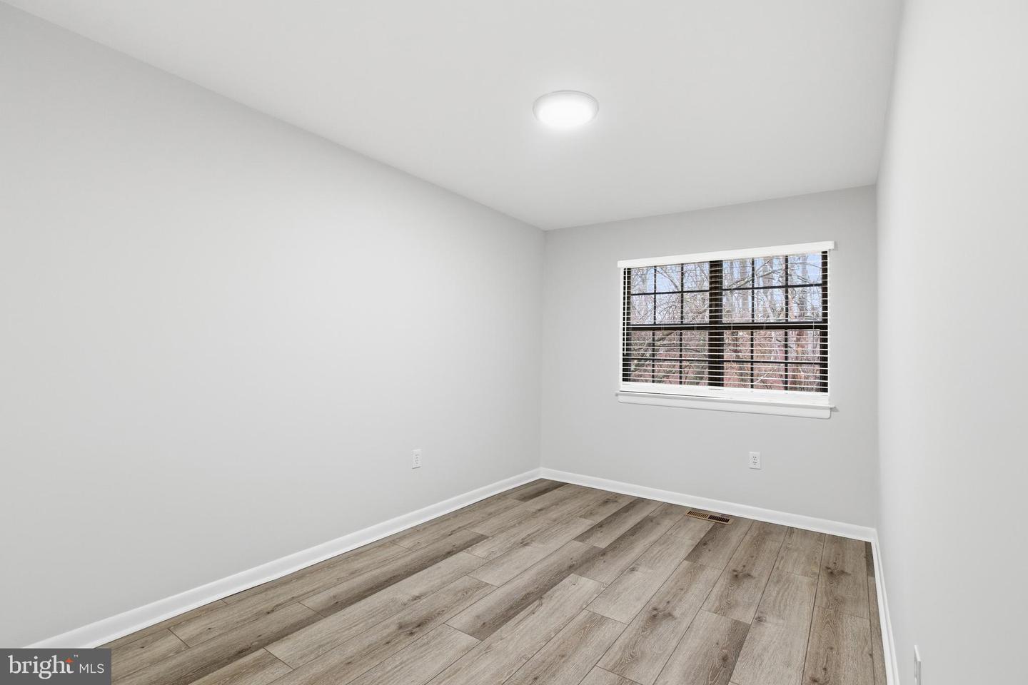 2006 HEADLANDS CIR, RESTON, Virginia 20191, 3 Bedrooms Bedrooms, ,2 BathroomsBathrooms,Residential,For sale,2006 HEADLANDS CIR,VAFX2285182 MLS # VAFX2285182 2006 HEADLANDS CIR, RESTON, Virginia 20191, 3 Bedrooms Bedrooms, ,2 BathroomsBathrooms,Residential,For sale,2006 HEADLANDS CIR,VAFX2285182 MLS # VAFX2285182