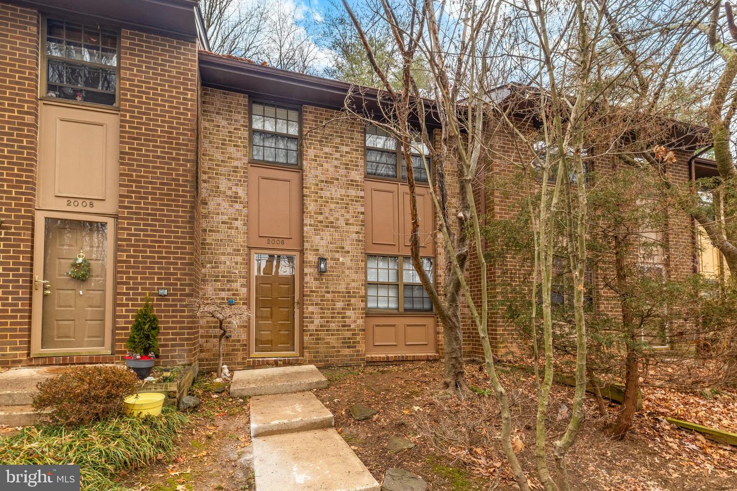 2006 HEADLANDS CIR, RESTON, Virginia 20191, 3 Bedrooms Bedrooms, ,2 BathroomsBathrooms,Residential,For sale,2006 HEADLANDS CIR,VAFX2285182 MLS # VAFX2285182 2006 HEADLANDS CIR, RESTON, Virginia 20191, 3 Bedrooms Bedrooms, ,2 BathroomsBathrooms,Residential,For sale,2006 HEADLANDS CIR,VAFX2285182 MLS # VAFX2285182