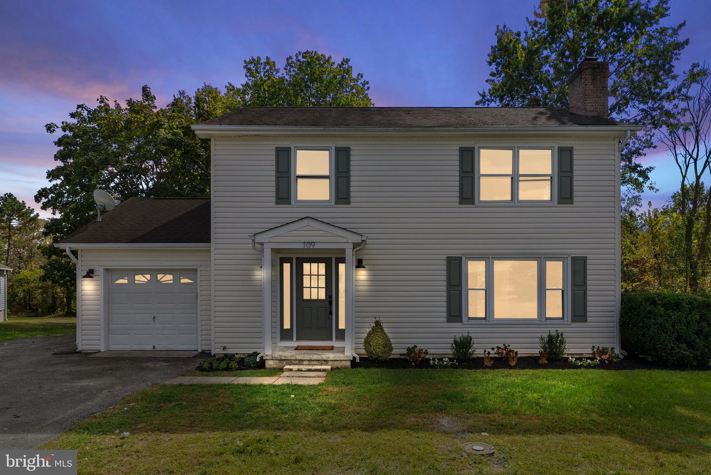 109 COLUMBIA CIR, STEPHENS CITY, Virginia 22655, 3 Bedrooms Bedrooms, ,2 BathroomsBathrooms,Residential,For sale,109 COLUMBIA CIR,VAFV2038826 MLS # VAFV2038826