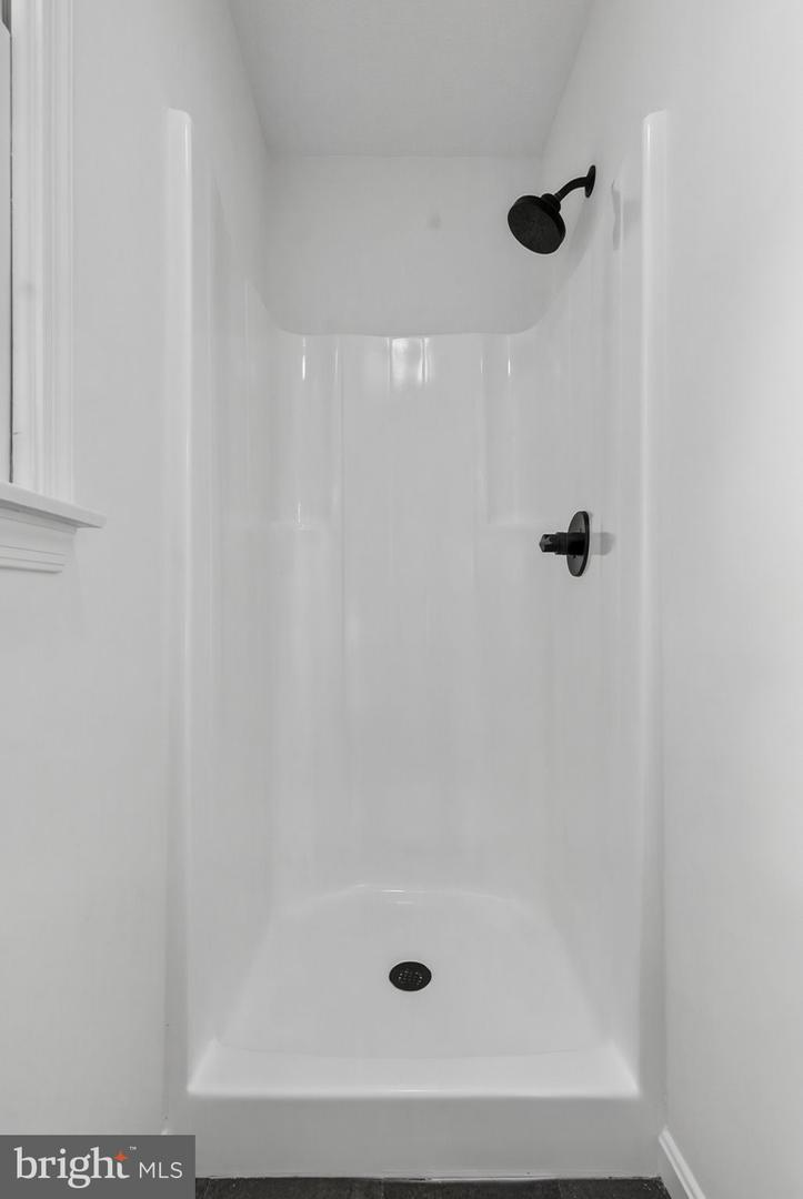 109 COLUMBIA CIR, STEPHENS CITY, Virginia 22655, 3 Bedrooms Bedrooms, ,2 BathroomsBathrooms,Residential,For sale,109 COLUMBIA CIR,VAFV2038826 MLS # VAFV2038826