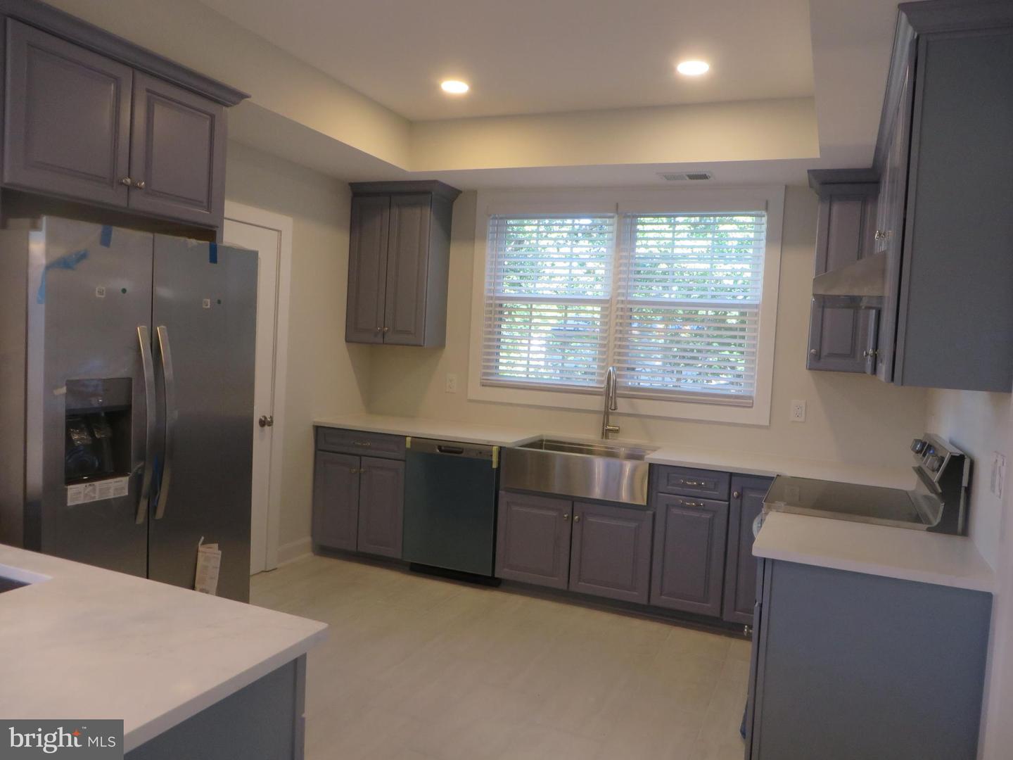 3010 STEVEN MARTIN DR, FAIRFAX, Virginia 22031, 5 Bedrooms Bedrooms, 14 Rooms Rooms,3 BathroomsBathrooms,Residential,For sale,3010 STEVEN MARTIN DR,VAFX2285196 MLS # VAFX2285196