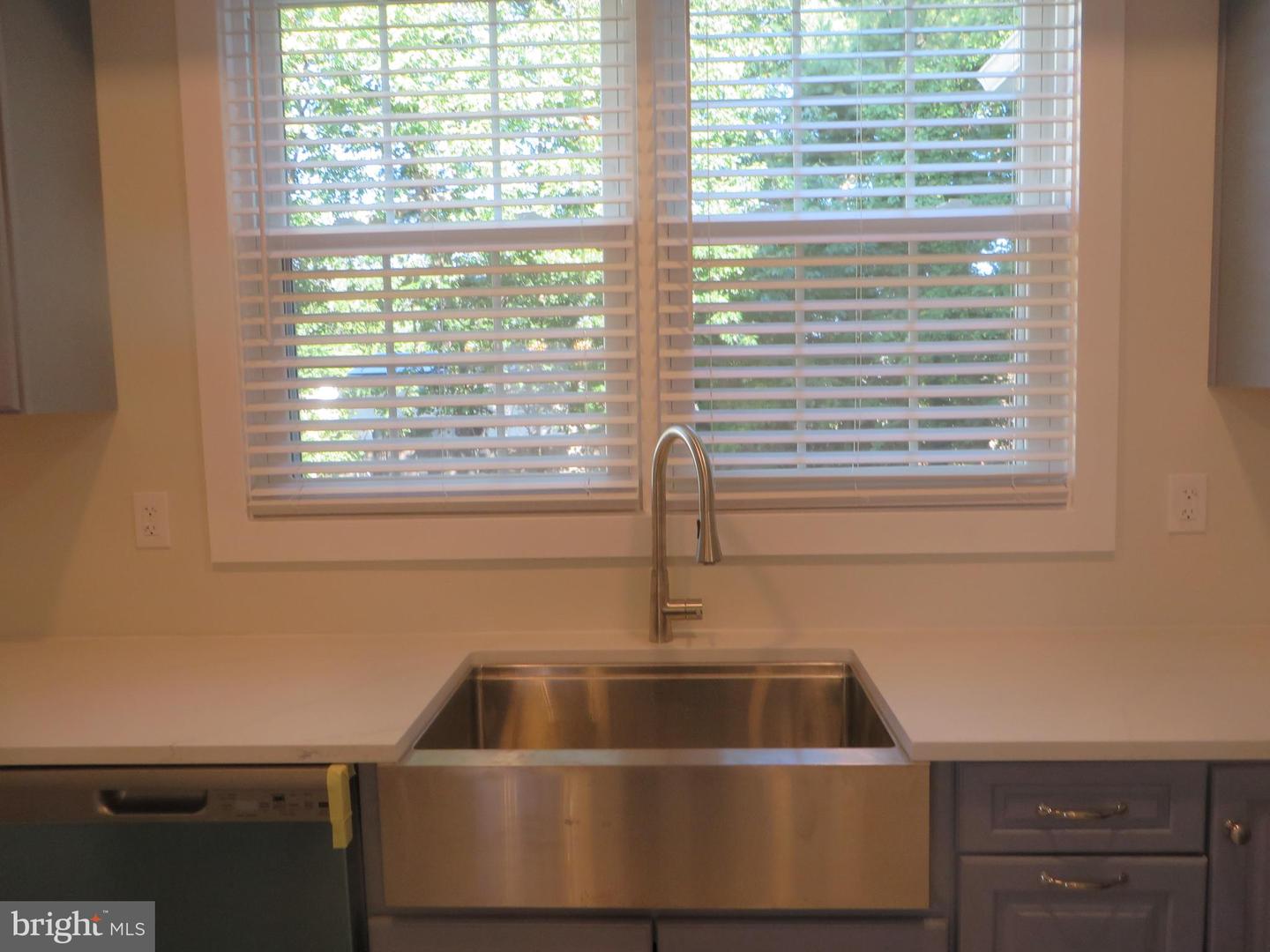 3010 STEVEN MARTIN DR, FAIRFAX, Virginia 22031, 5 Bedrooms Bedrooms, 14 Rooms Rooms,3 BathroomsBathrooms,Residential,For sale,3010 STEVEN MARTIN DR,VAFX2285196 MLS # VAFX2285196